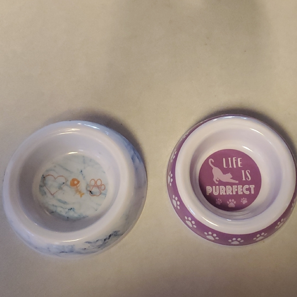 Purple and White Cat Bowls Set